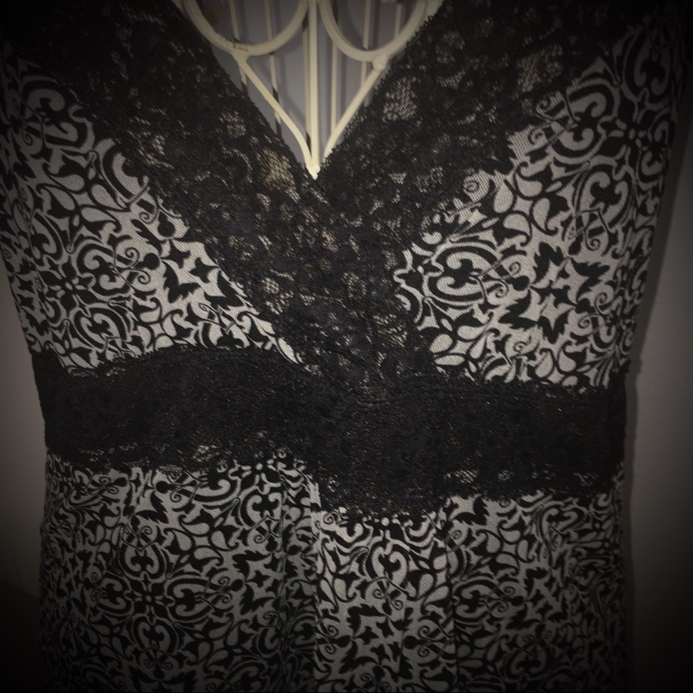 Black and grey top with lace